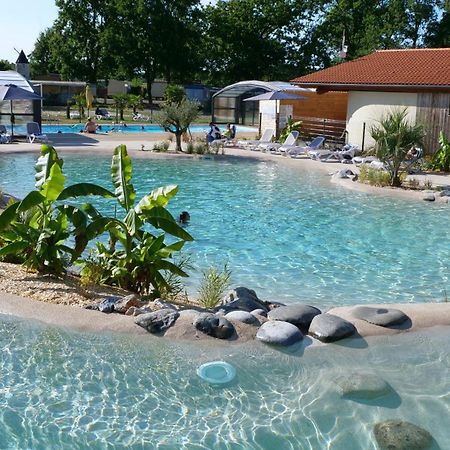 Mobil Home Xxl 4 Chambres - Camping Du Vieux Moulin Vensac Εξωτερικό φωτογραφία